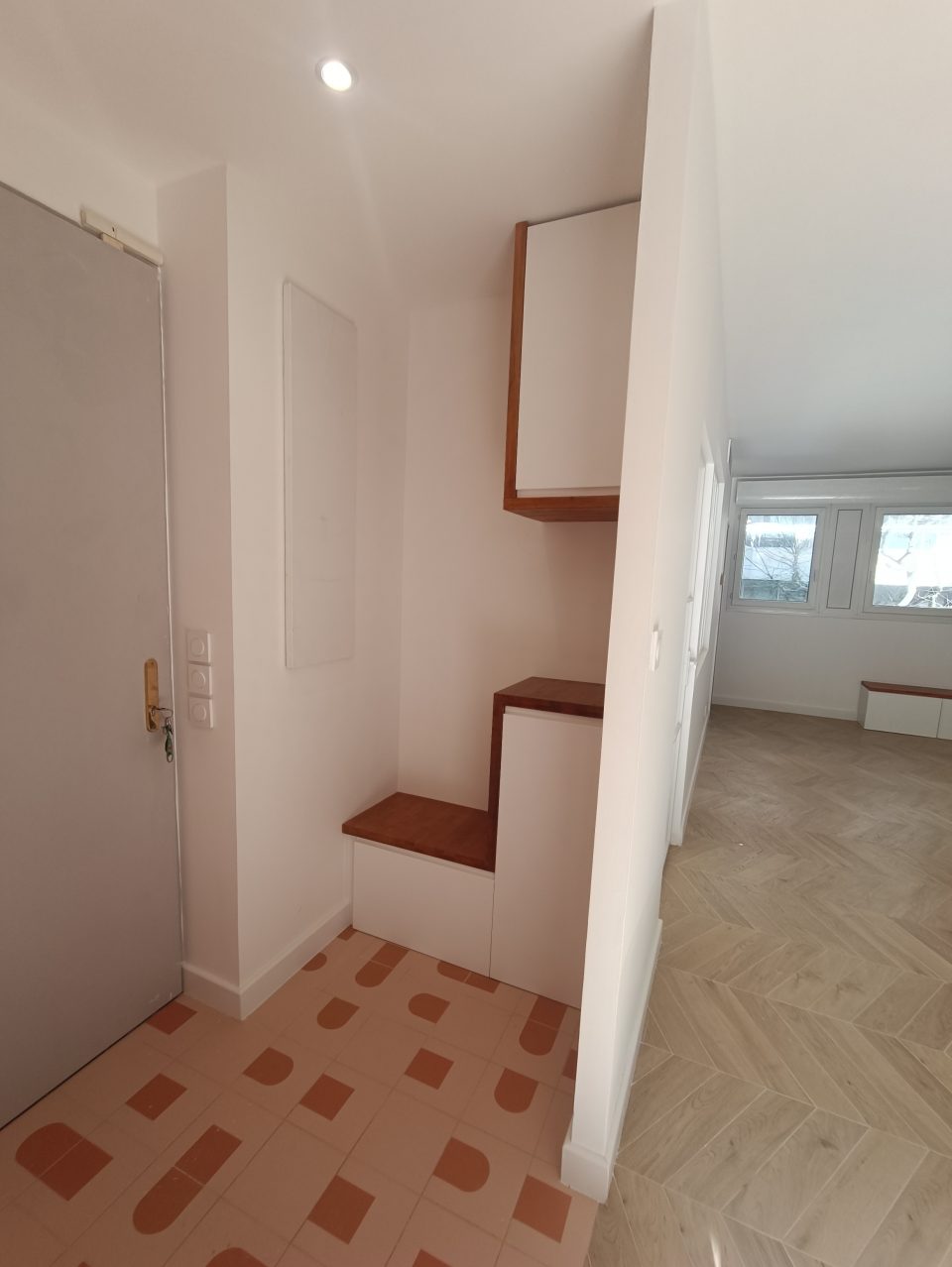 Demi-cloison et meuble pour séparation d'espace, projet architecte intérieur