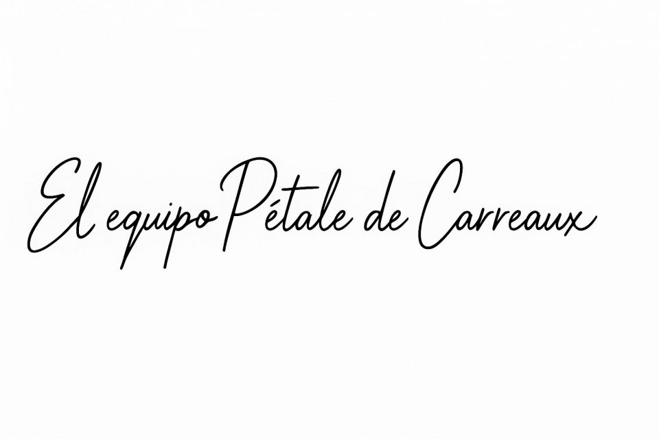 Firma manuscrita – El equipo de Pétale de Carreaux