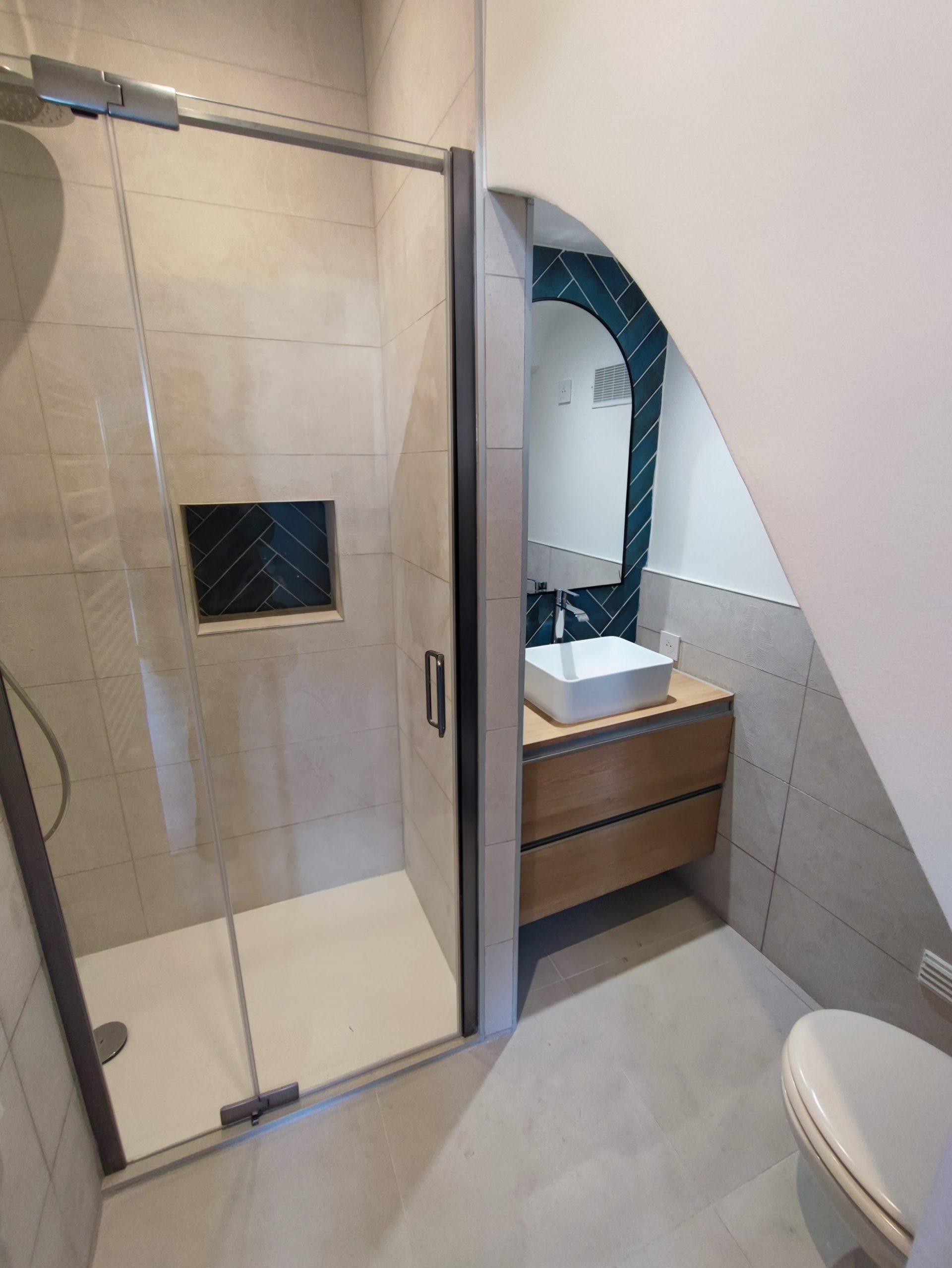 suite parentale dans 30 m² dressing et douche italienne salle d'eau